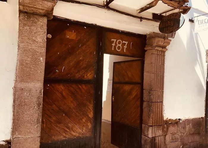 Hostal Andean Rooftop Guesthouse *